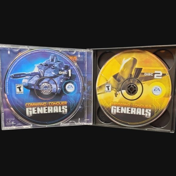 2003 EA GAMES    PC/CD "COMMAND & CONQUER" GENERALS DELUXE EDITION - TEEN - Picture 2 of 6